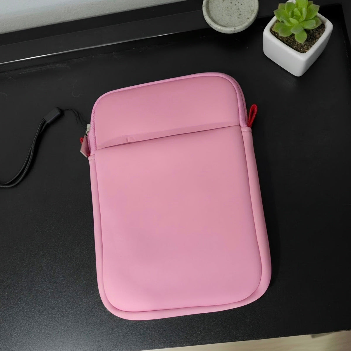 "Burn Book" IEFB IPhone Holder