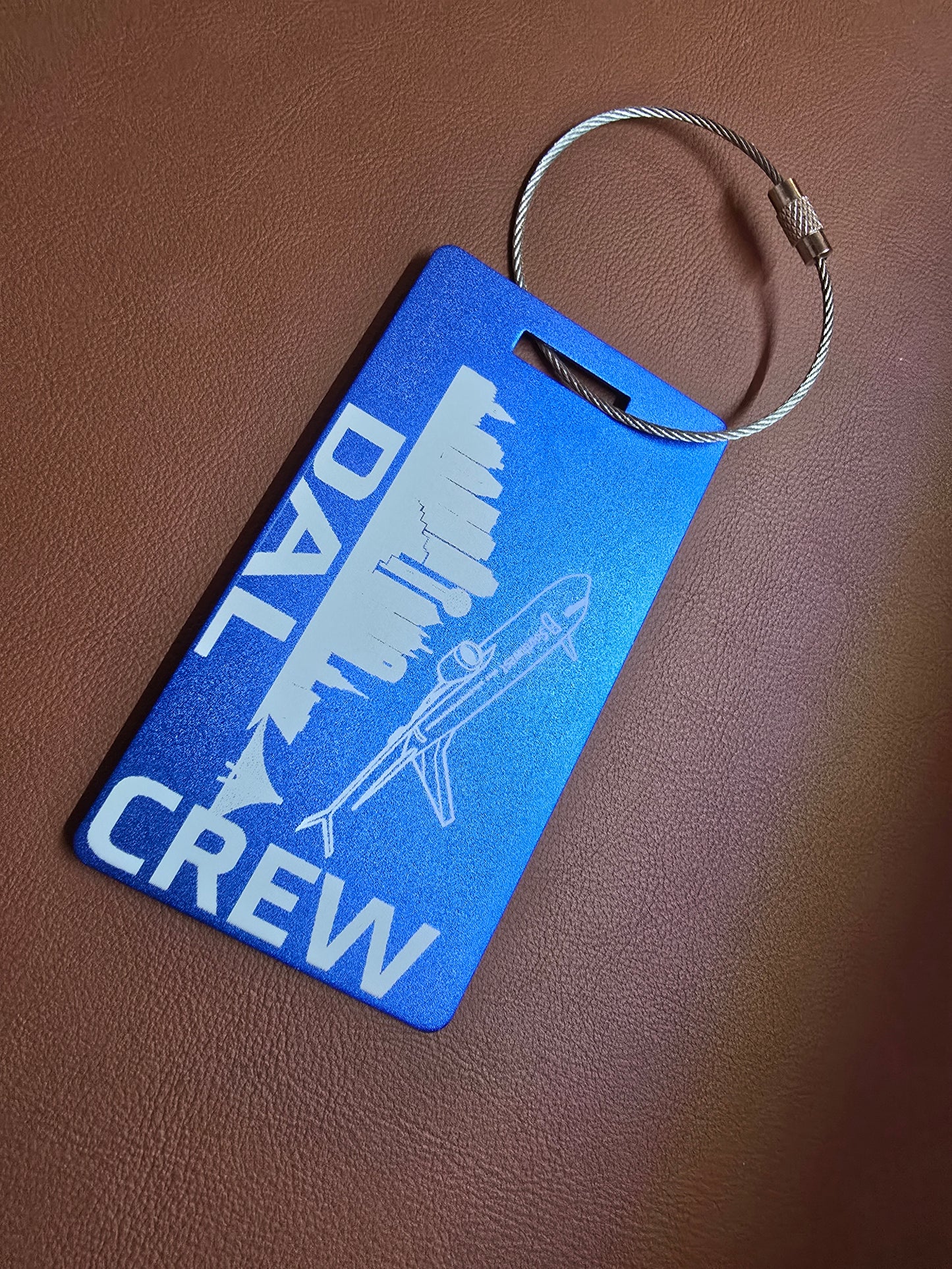 DAL CREW Metal bag tag