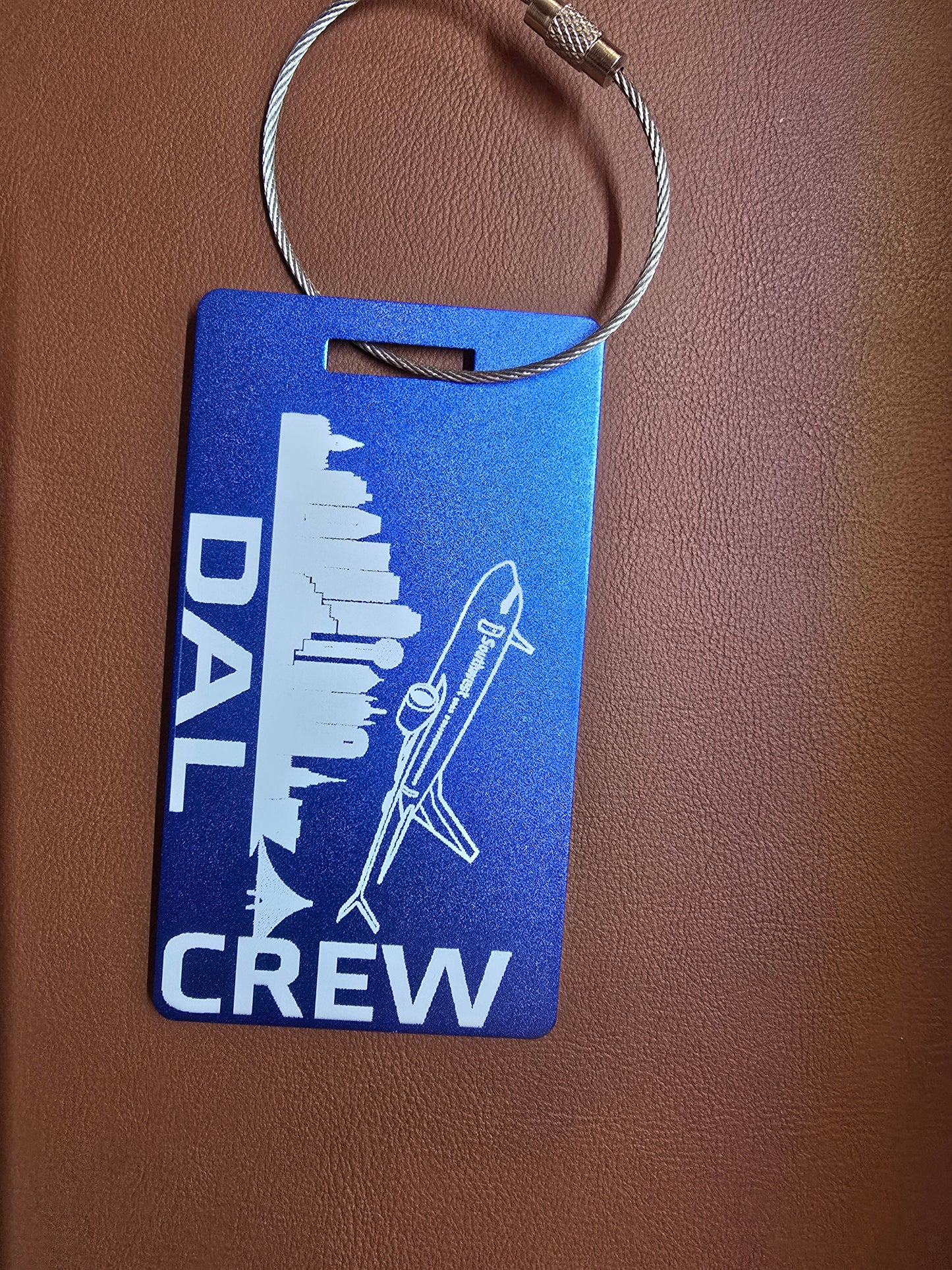 DAL CREW Metal bag tag