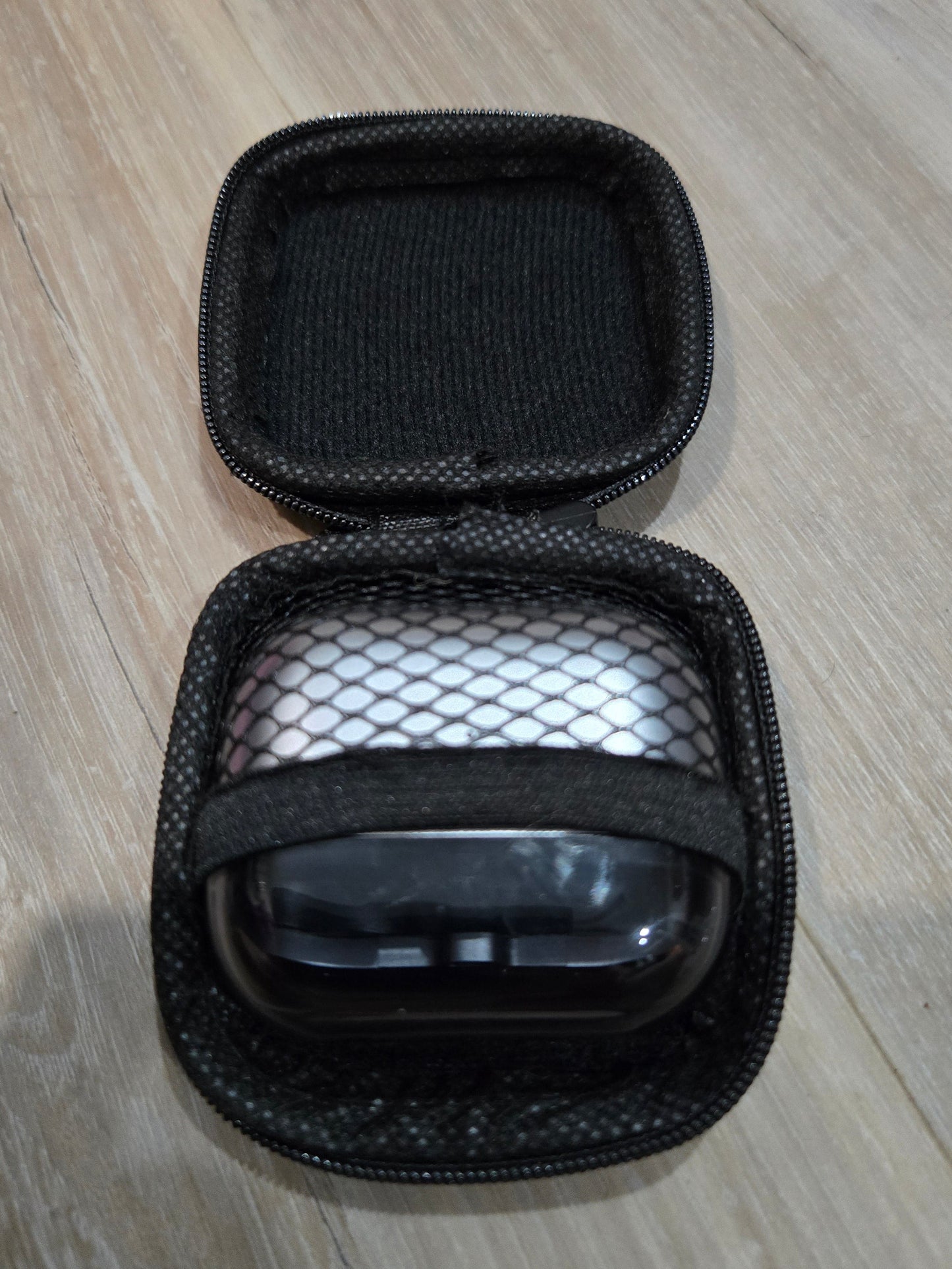 "I'D RATHER BE DEADHEADING" Flying earbud power pouch