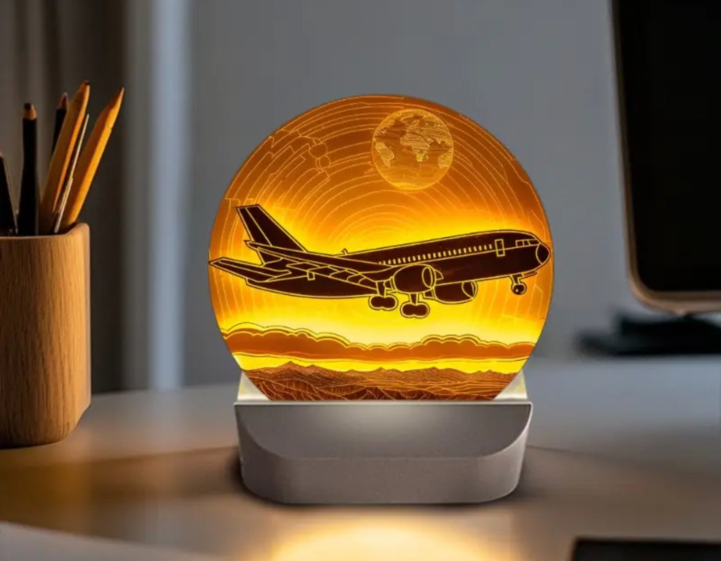"Soaring Through the Sky" LED Lamp