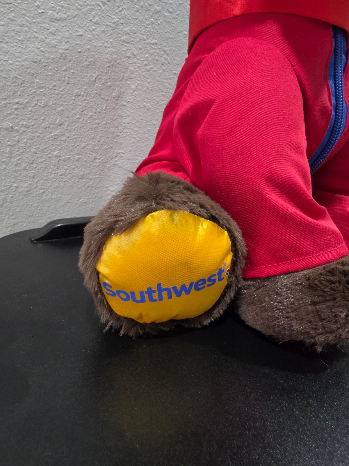 🐾✈️ RARE SOUTHWEST AIRLINES PUPPY • ONE OF A KIND! ✈️🐾